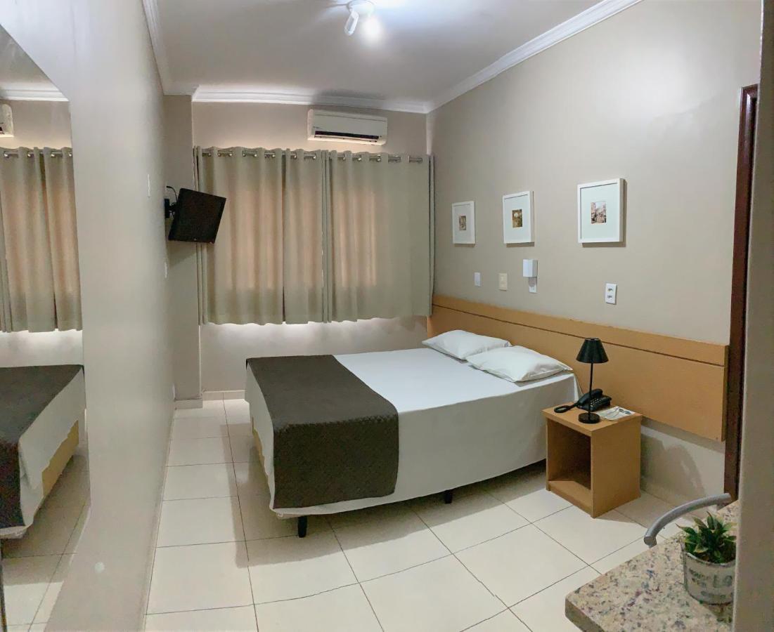 Hotel Astoria Maringá Εξωτερικό φωτογραφία